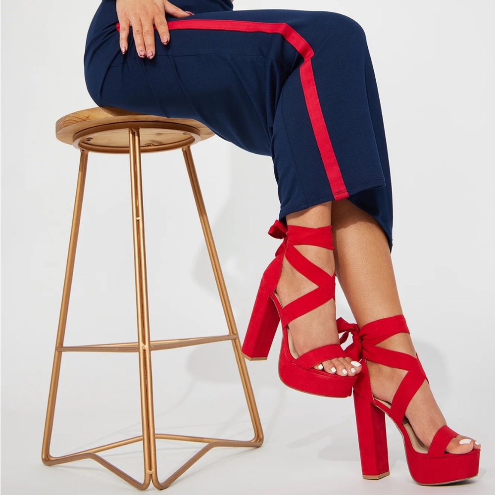 Plot Twist Heel - image 1